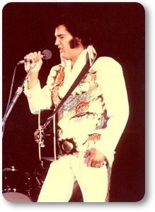 http://www.elvisconcerts.com/pictures/thumbs/tb_s74100611.jpg