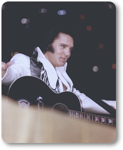 http://www.elvisconcerts.com/pictures/thumbs/tb_s75071002.jpg