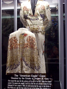 Elvis Experience: American Eagle ou Aloha Eagle? – Emanuel o cowboy