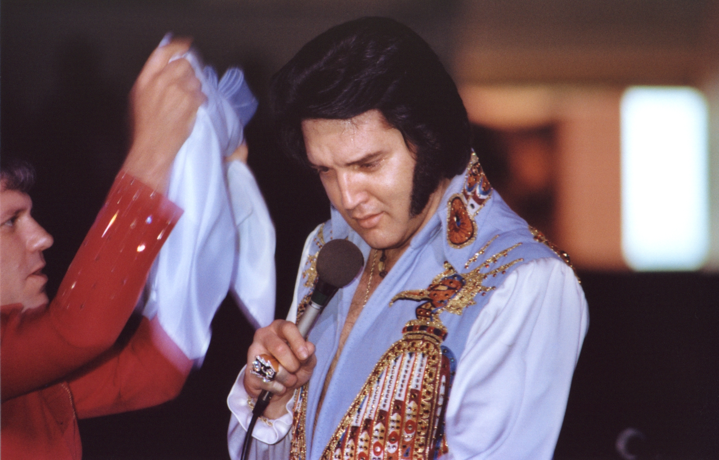 Элвис пресли клипы. Элвис Пресли. Элвис Пресли фото. Элвис 1976. Elvis Presley 1973.